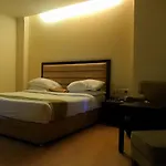Westend Inn - Resort And Banquet Near Delhi Airport