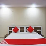 Hotel Rampal Palace
