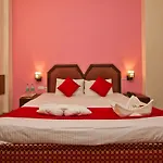 Hotel Tryfena