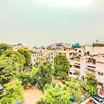 Hotel Apra Deluxe