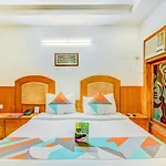 Hotel Apra Deluxe