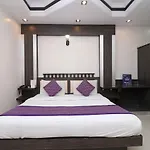 Hotel India Palace