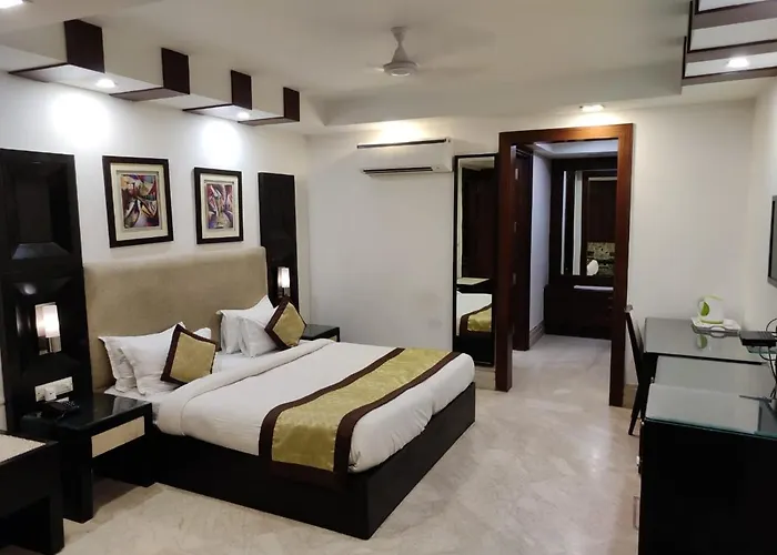 Star Inn Residency Kailash Colony New Delhi