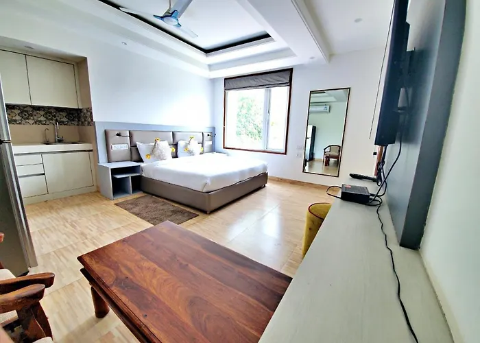 Redrose Homestay