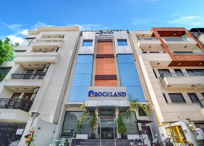 Hotel Rockland Panchsheel Enclave