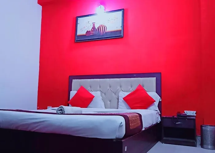 Hotel Galaxy Delhi Airport