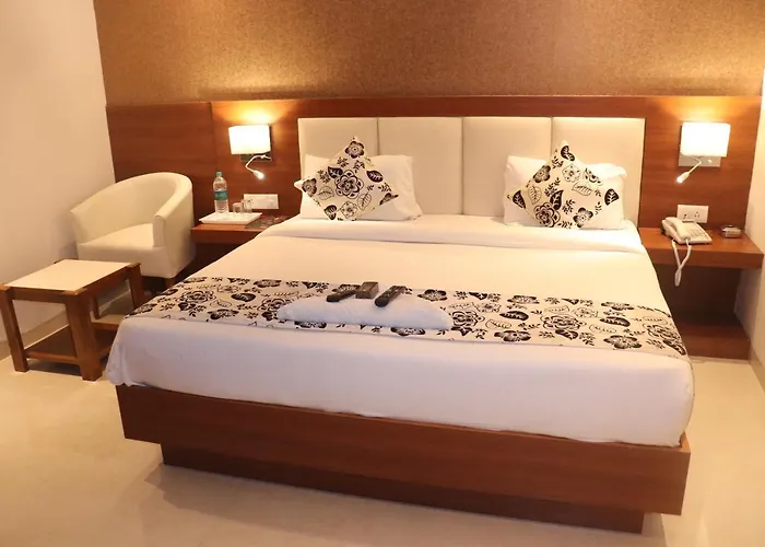 Hotel Royal Sky Luxury Near Delhi Airport