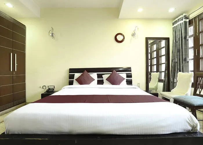 Hotel Livia Residency