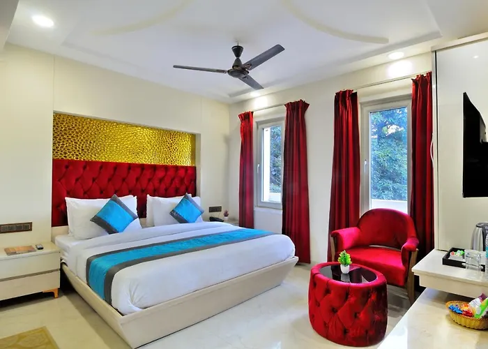 Hotel Delhi Fab