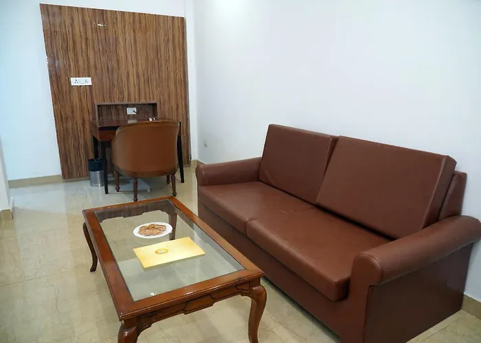 The Lohmod Hotel - Near Delhi Airport