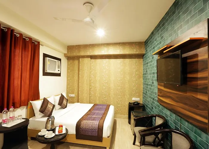 Hotel Airport Star