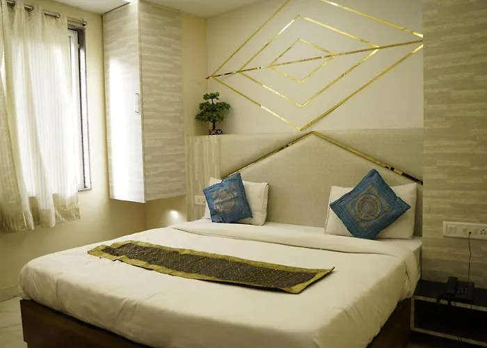 Hotel Wall City 55