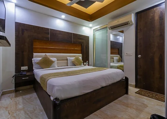 Hotel The Amour Dx Near Igi Airport Delhi