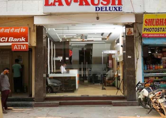 Hotel Lav Kush Deluxe \