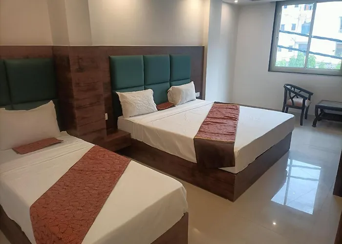 Family Hotel Tark Near Igi Airport Delhi