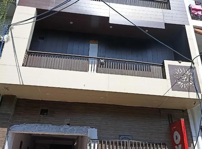 Hotel O Kl Khari Near Ashoka Park Mein Metro