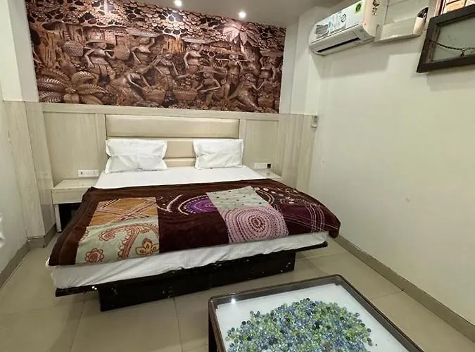 Hotel Aditya Inn Near New Delhi Railway Station Main Bazar