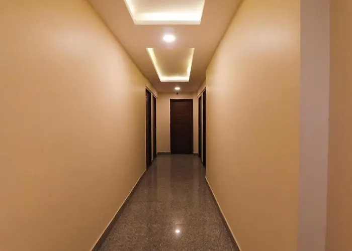 Hotel O Sk Tower Near Rithala Metro Station