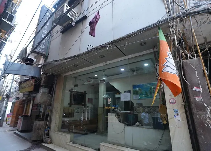 Hotel Ashirwad Near New Delhi Railway Station, Paharganj