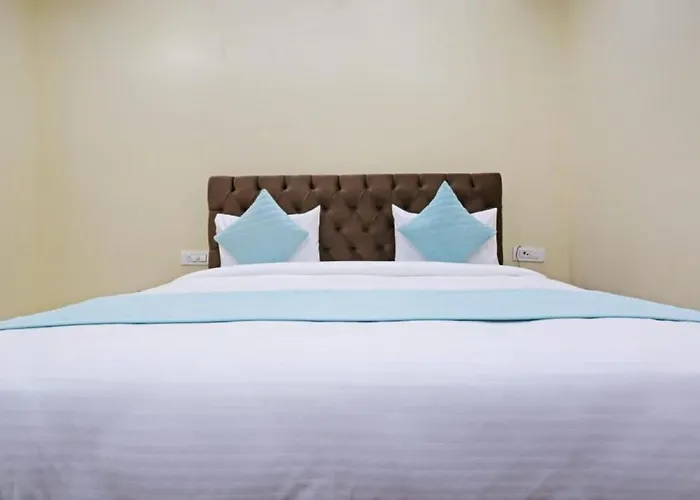 Hotel Mannat Bhera Enclave