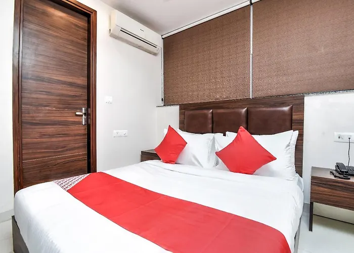 Flagship The Mayur Hotel