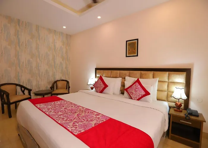 Qotel Nirvana Jasola Couple Friendly