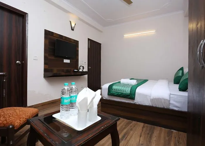 Airport Hotel Mars Plaza