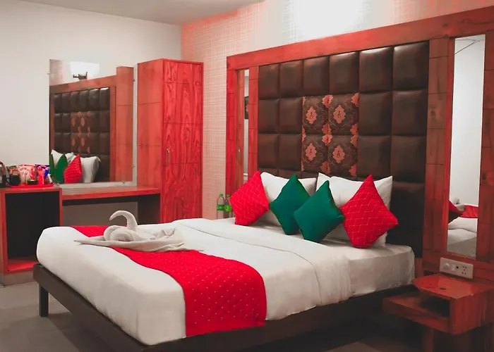 Deluxe Room In Cr Park