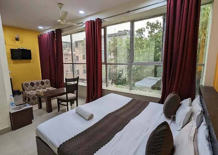 Premium Rooms Lajpat Nagar