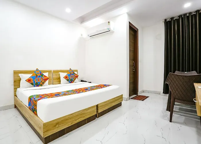 Fabhotel Silver Crown