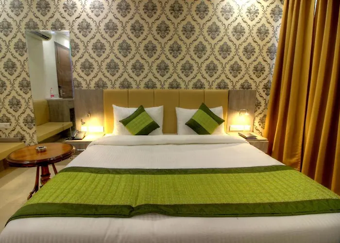 Hotel Almati Suite - Near Delhi Airport