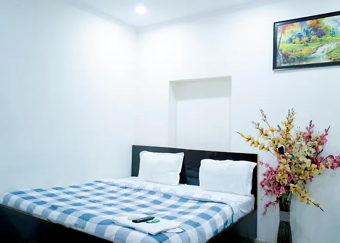 Hotel Tom - Jungpura Chruch Road