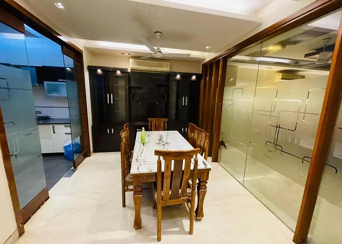 Fortune Home Service Apartment 4Bhk D-163 Saket