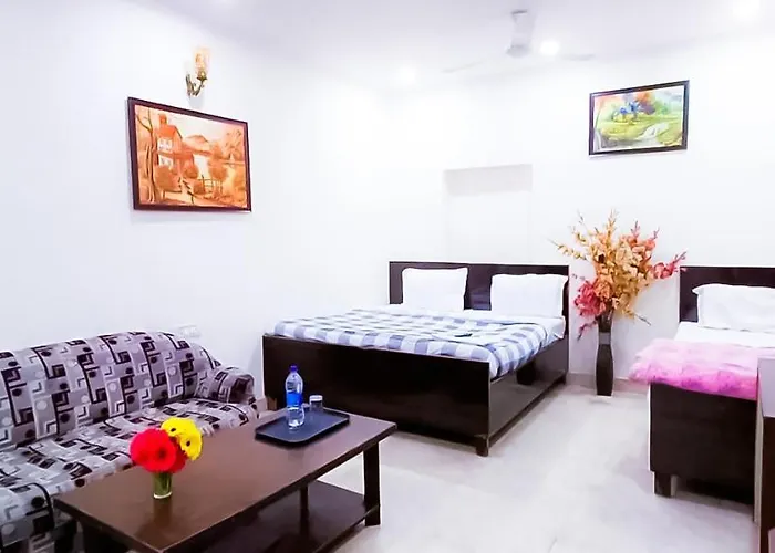 Premium Rooms Opposite Max Hospital