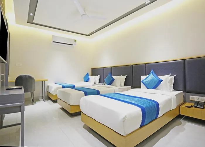 Hotel Apple Tree Residency With Free Airport Transffer
