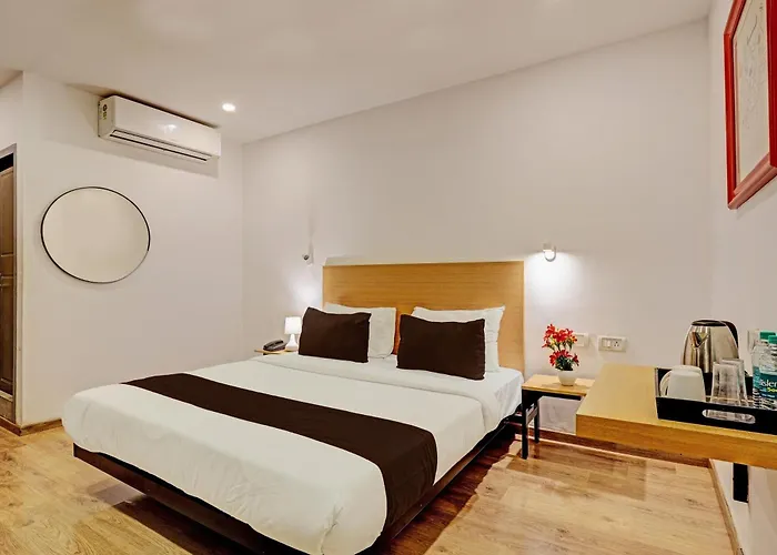 Hotel Qubic Near Igi Delhi Airport