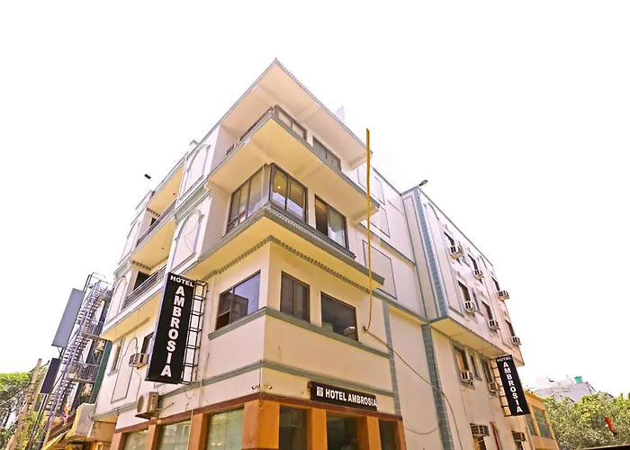 Hotel Ambrosia Inn - Near Delhi Airport