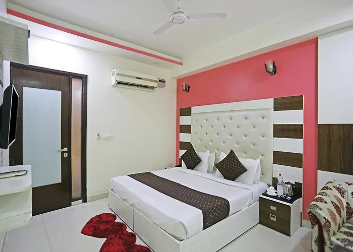 Hotel Star Inn - Delhi Airport, Mahipalpur, Aerocity
