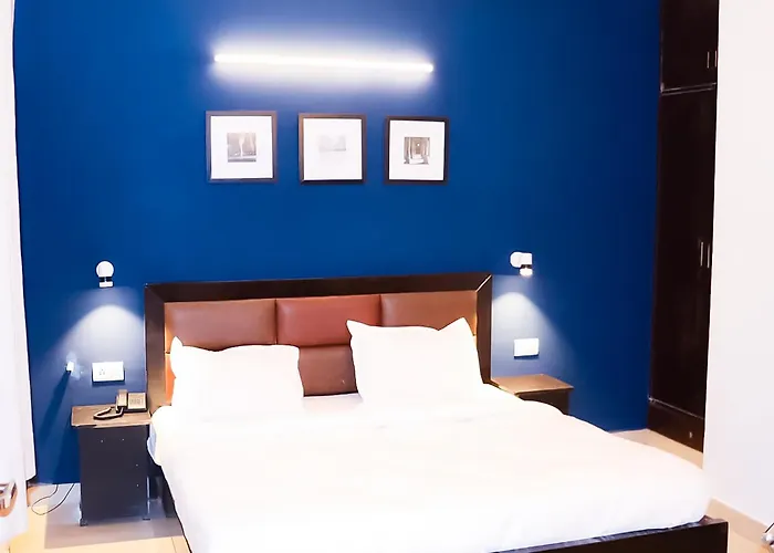 Hotel Agniv - Ignou Road