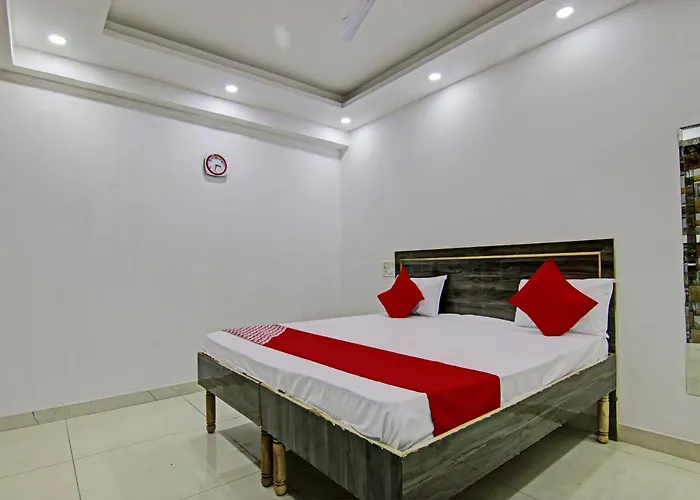 Hotel O Rk Plaza