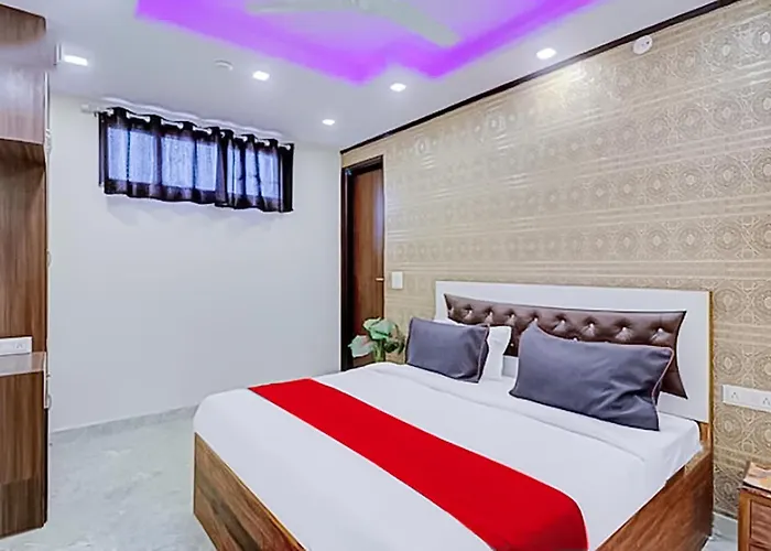 Private Rooms In Jagatpuri- Near Anand Vihar