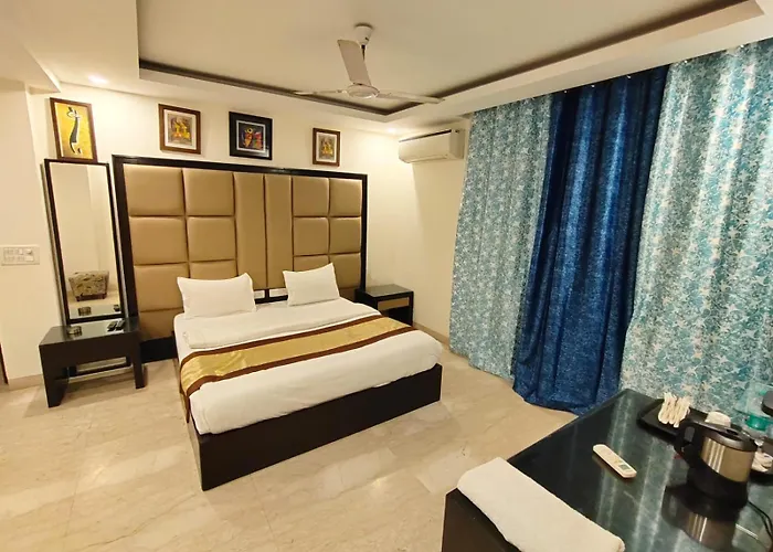 Gk Residency Kailash Colony