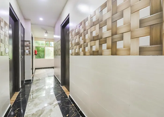 Oyo Flagship The Heights