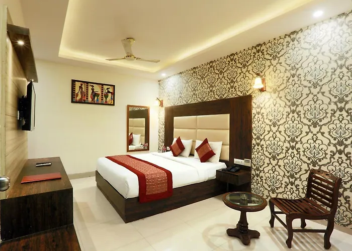 Hotel Red Velvet Suites At Delhi Airport