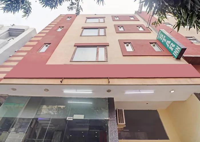 Oyo 12675 Hotel Star Inn
