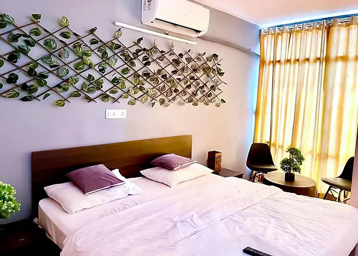 Hotel Manya Saket - Ignou Road