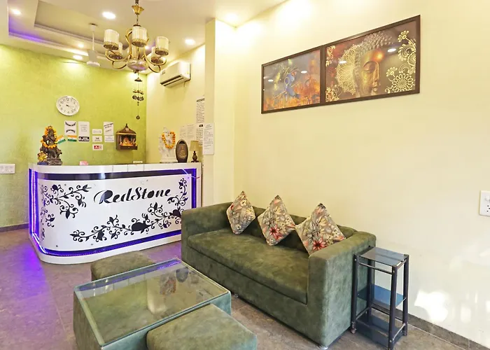 Airport Hotel Redstone