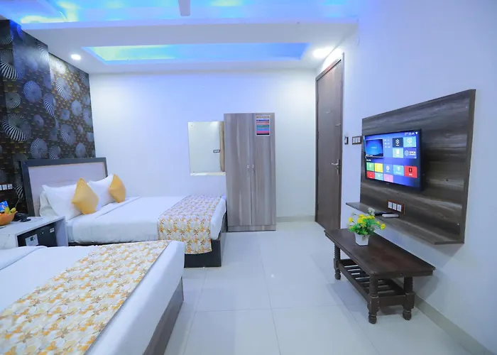 Hotel Triton Grand At Delhi Airport