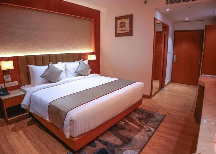 Hotel Crystal Inn Plaza Delhi Airport