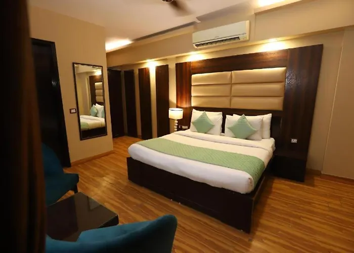 Airport Hotel P